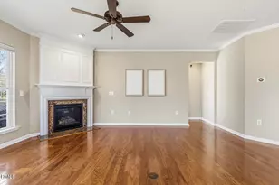 703 Nevins Pl, Cary, NC 27519 - Photo 9