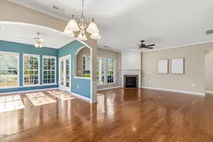 703 Nevins Pl, Cary, NC 27519 - Photo 7