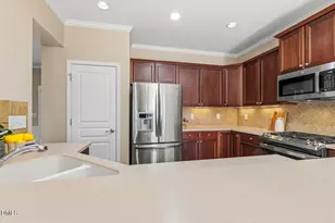 703 Nevins Pl, Cary, NC 27519 - Photo 15