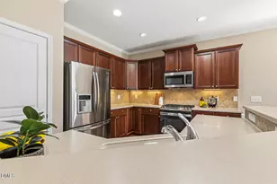 703 Nevins Pl, Cary, NC 27519 - Photo 17