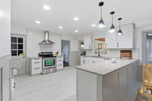 512 Stratford Dr, Zebulon, NC 27597 - Photo 9