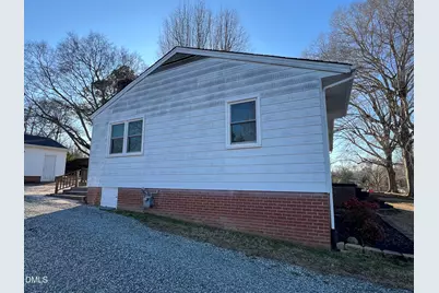 2012 N Ashland Drive, Burlington, NC 27217 - Photo 7