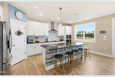 608 Barbour Farm Lane, Four Oaks, NC 27524 - Photo 5