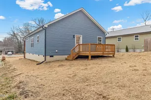 608 W Holt St, Mebane, NC 27302 - Photo 25