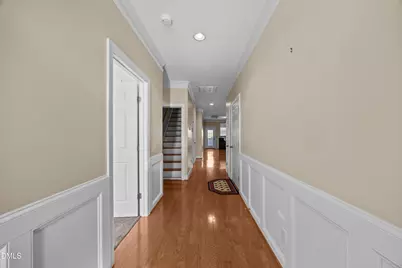 2705 Jamestown Court, Burlington, NC 27215 - Photo 3