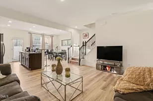 18 Clear Bead Ct, Clayton, NC 27527 - Photo 9