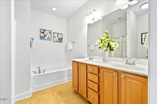 68 Radcliffe Ct, Clayton, NC 27527 - Photo 9