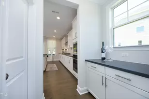 609 Ramsours Mill Dr, Holly Springs, NC 27540 - Photo 9