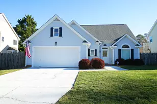 11317 N Radner Way, Raleigh, NC 27613 - Photo 9