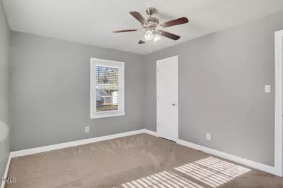 126 White Oak Drive, Henderson, NC 27536 - Photo 13