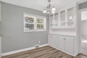 126 White Oak Dr, Henderson, NC 27536 - Photo 9