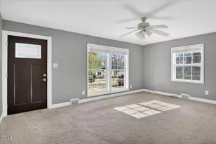 126 White Oak Dr, Henderson, NC 27536 - Photo 3