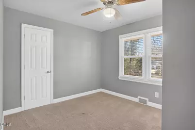 126 White Oak Drive, Henderson, NC 27536 - Photo 15