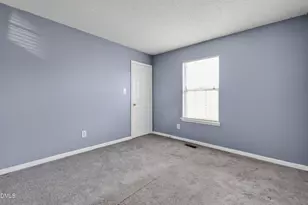 5204 Bentgrass Dr, Raleigh, NC 27610 - Photo 19