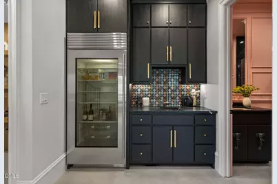 812 Manchester Drive, Raleigh, NC 27609 - Photo 55