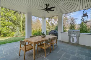 812 Manchester Dr, Raleigh, NC 27609 - Photo 63