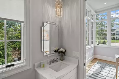 812 Manchester Drive, Raleigh, NC 27609 - Photo 21