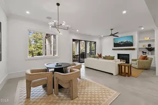 812 Manchester Dr, Raleigh, NC 27609 - Photo 61