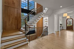 812 Manchester Dr, Raleigh, NC 27609 - Photo 25