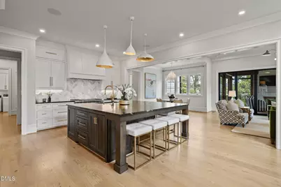 812 Manchester Drive, Raleigh, NC 27609 - Photo 7