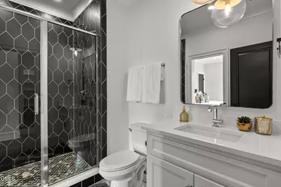 812 Manchester Drive, Raleigh, NC 27609 - Photo 47