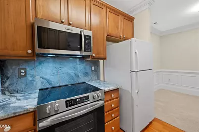 927 Portstewart Drive, Cary, NC 27519 - Photo 23