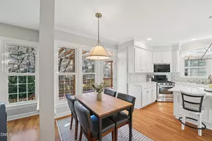 108 Parkcanyon Ln, Cary, NC 27519 - Photo 9