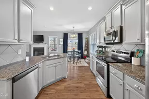 22 Sanibel St, Clayton, NC 27520 - Photo 11