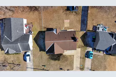 1916 Riverknoll Drive, Raleigh, NC 27610 - Photo 9