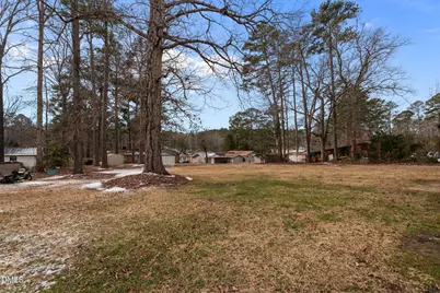 527 Glenwood Drive, Sanford, NC 27330 - Photo 43