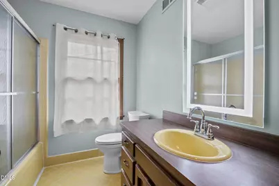 4220 Oak Park Road, Raleigh, NC 27612 - Photo 31