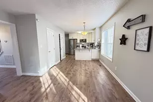 8612 Hobhouse Cir, Raleigh, NC 27615 - Photo 7