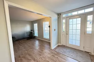 8612 Hobhouse Cir, Raleigh, NC 27615 - Photo 3