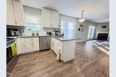 8612 Hobhouse Circle, Raleigh, NC 27615 - Photo 9