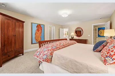 71005 Russell, Chapel Hill, NC 27517 - Photo 29