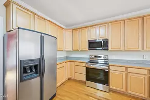 2929 Sunnystone Way, Raleigh, NC 27613 - Photo 17