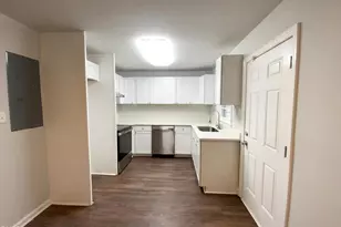 2602 Crestline Ave, Raleigh, NC 27603 - Photo 7