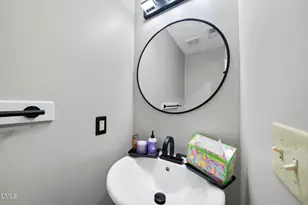 3101 Ebony Ct, Raleigh, NC 27610 - Photo 11