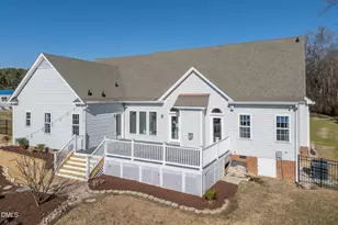 2805 Greenridge View Ln, Zebulon, NC 27597 - Photo 11