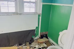 605 Rhem St, Kinston, NC 28501 - Photo 9