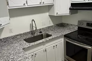 5612 Falls of Neuse Rd, Raleigh, NC 27609 - Photo 7