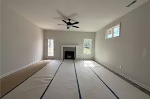 4038 Lofton St, Wade, NC 28395 - Photo 5