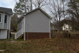 117 Primrose Ln, Clayton, NC 27520 - Photo 5