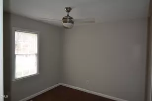 117 Primrose Ln, Clayton, NC 27520 - Photo 9