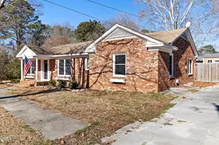 261 E Lillington St, Angier, NC 27501 - Photo 5