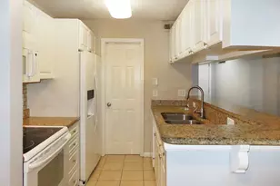 1003 Kingswood Dr, Chapel Hill, NC 27517 - Photo 5