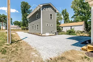 1410C Maplewood Dr, Durham, NC 27704 - Photo 17