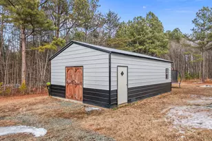 7686 Garrett Rd, Liberty, NC 27298 - Photo 25