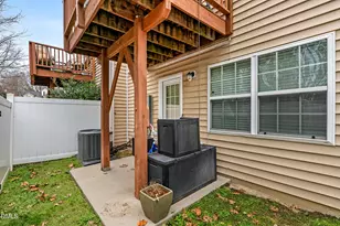 8840 Thornton Town Pl, Raleigh, NC 27616 - Photo 27