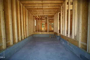 209 W Franklin St, Zebulon, NC 27597 - Photo 9